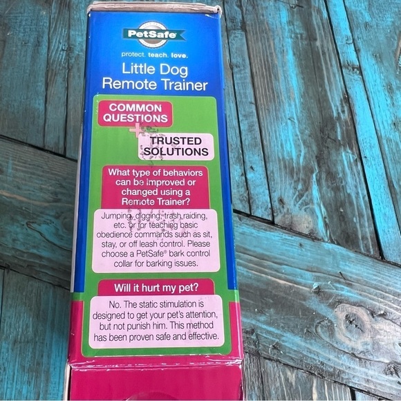 Petsafe Little Dog Under 40 Lb. Remote Trainer - Picture 15 of 15